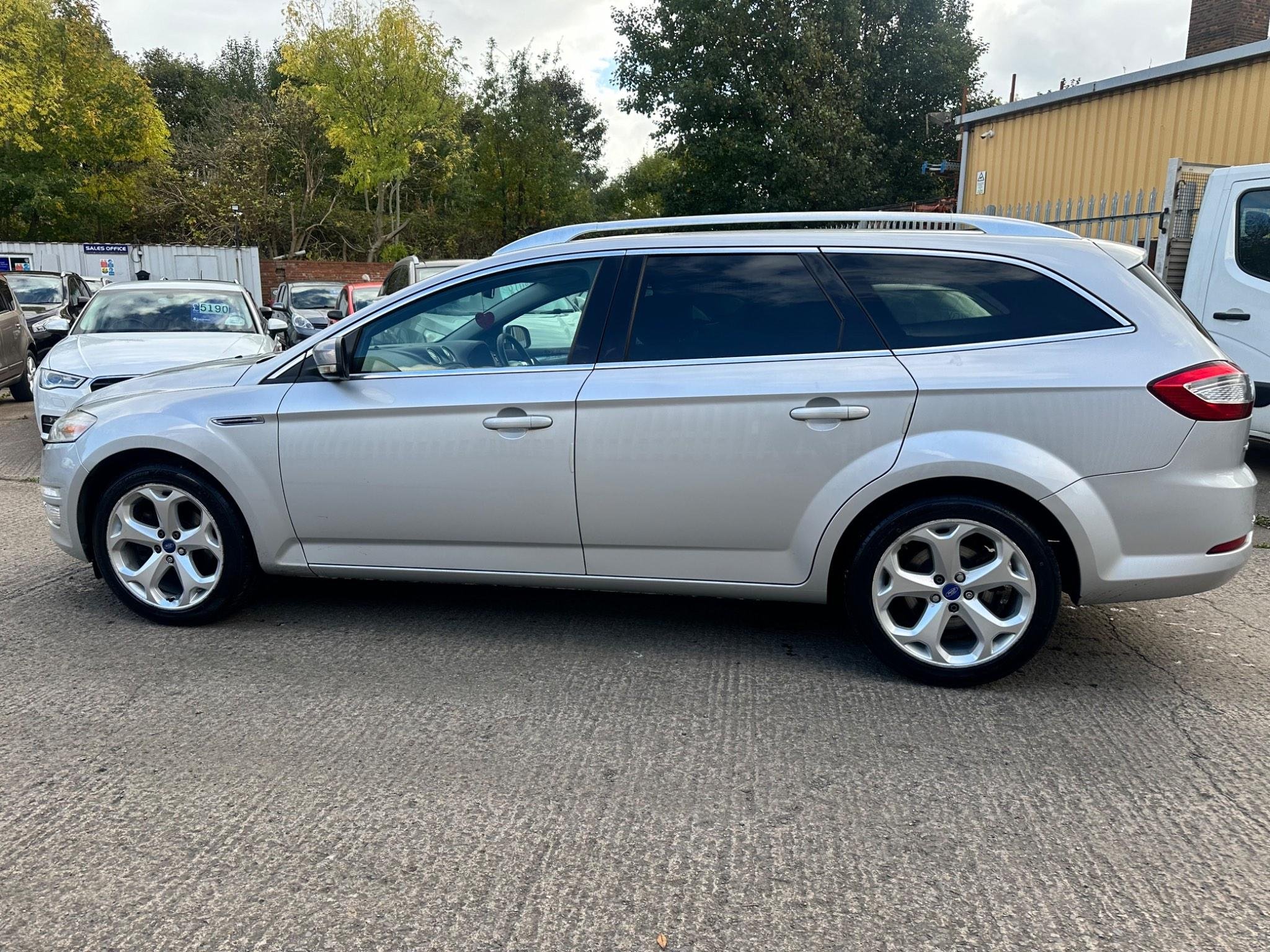 Used 2011 Ford Mondeo 2.0 TDCi Titanium Euro 5 5dr for sale in