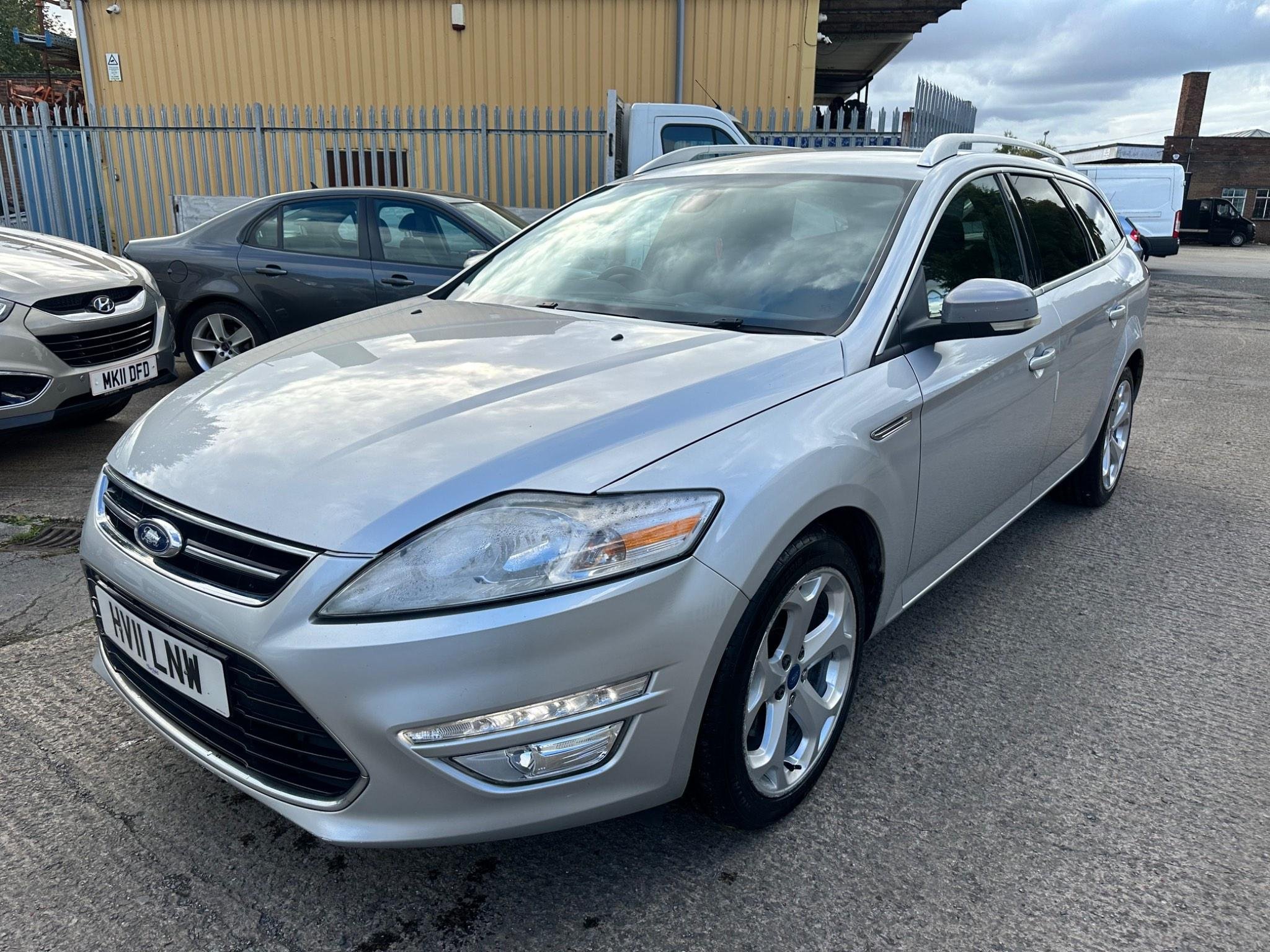Used 2011 Ford Mondeo 2.0 TDCi Titanium Euro 5 5dr for sale in